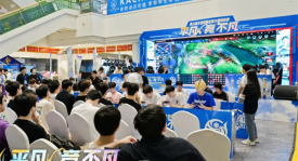 王者荣耀新皮肤上线：花木兰夏日风情、荣耀典藏美图及铠哪吒新装亮相